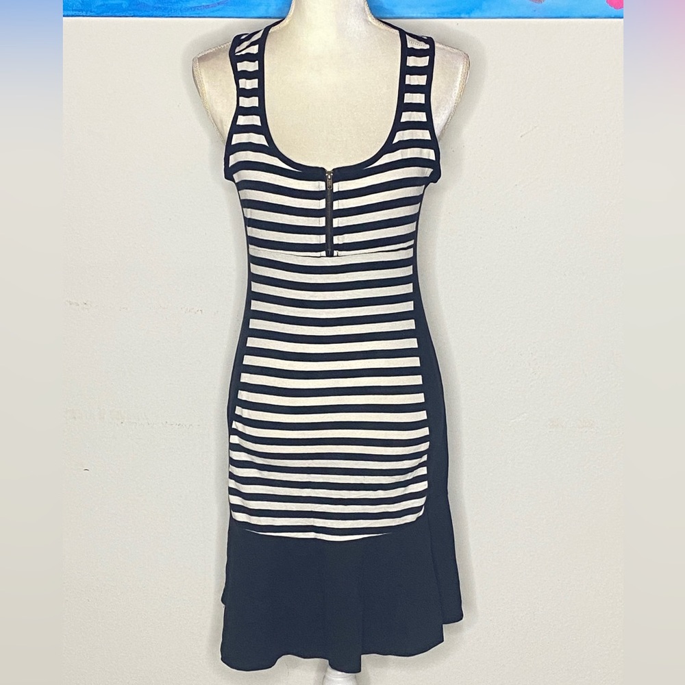 🌸 Black Striped Woman’s Dress